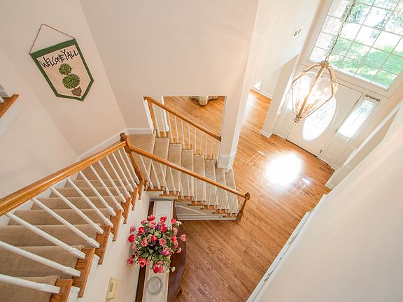 2 Story Foyer