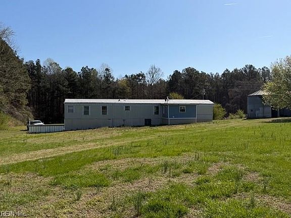 3rd image of 12307 Appleton Rd