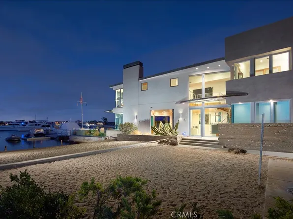 1042 W Bay Ave, Newport Beach, CA 92661