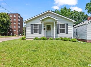 1655 W Adams St, Springfield, IL 62704