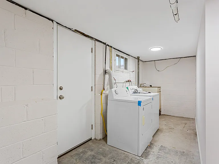 148 Arlington Ave #1 — Photo 21