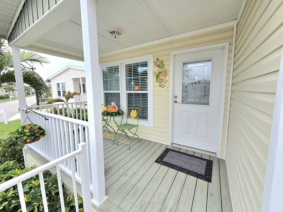 1st image of 4103 71st Rd N #1021