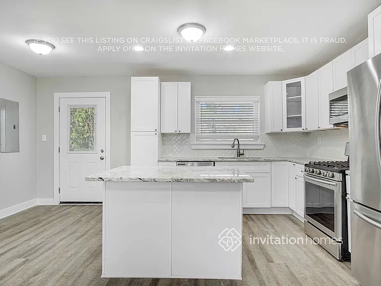 1847 Rosewood Rd — Photo 5