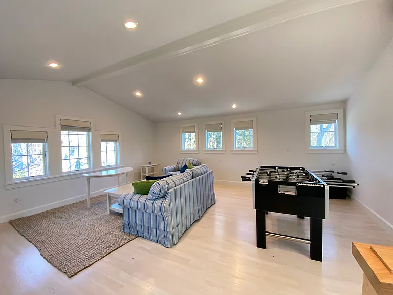 4705 Nassau Point Rd — Photo 24