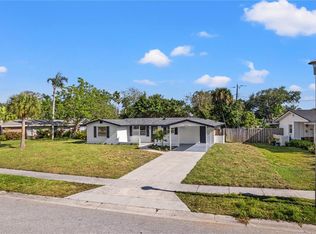 2926 Markridge Rd, Sarasota, FL 34231