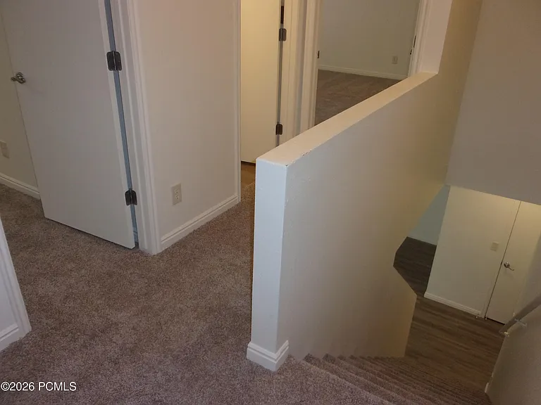 88 E Rainbow Way — Photo 20