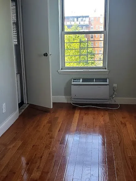 1666 Bell Blvd #6 — Photo 5