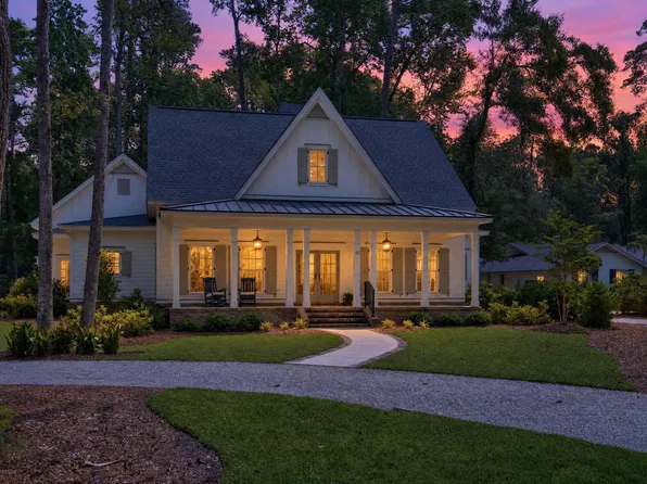 62 Makepeace Pl., Pawleys Island, SC 29585