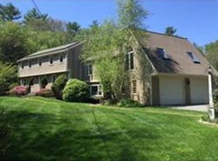 99 Till Rock Ln, Norwell, MA 02061