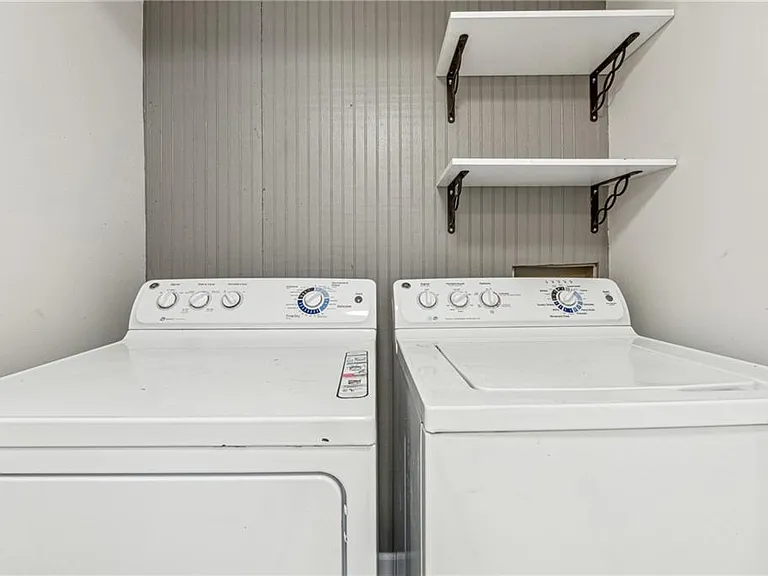 434 McGill Pl NE — Photo 26