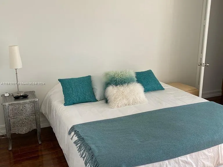 18101 Collins Ave #1907 — Photo 5