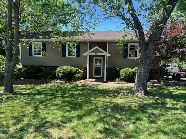 625 Westside Ave, Madisonville, KY 42431