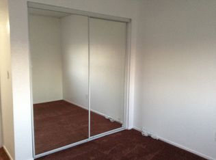 980 N Iris Ave, Rialto, CA 92376