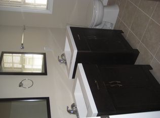 920 Chatham Ln, Raleigh, NC 27610