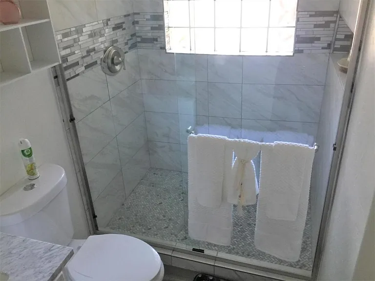 Bath 1a
