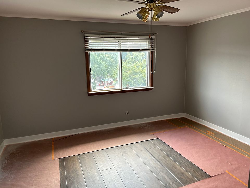 Master Bedroom, new flooring, molding, paint, fan will be replaced