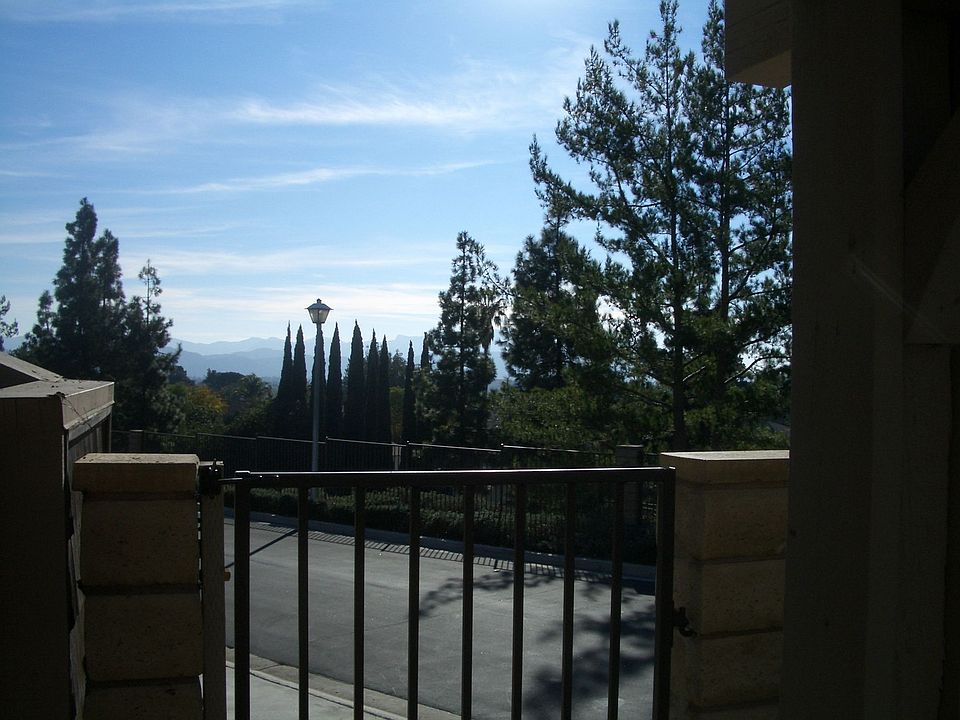 1st image of 3120 Boxwood Cir