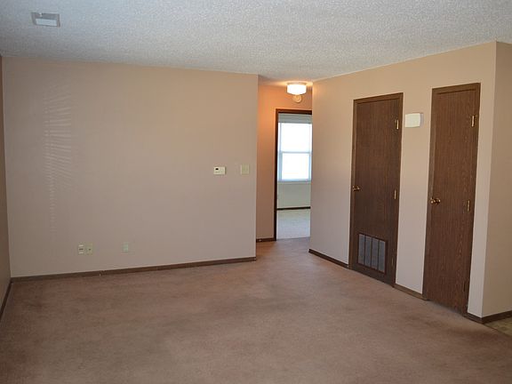 2nd image of 711 12th Ave N APT 5