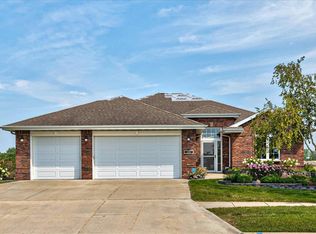 5007 Council Pointe Rd, Council Bluffs, IA 51501