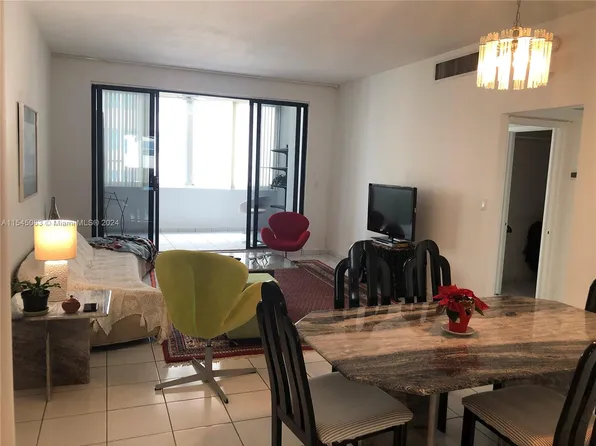 5005 Collins Ave APT 1523, Miami Beach, FL 33140