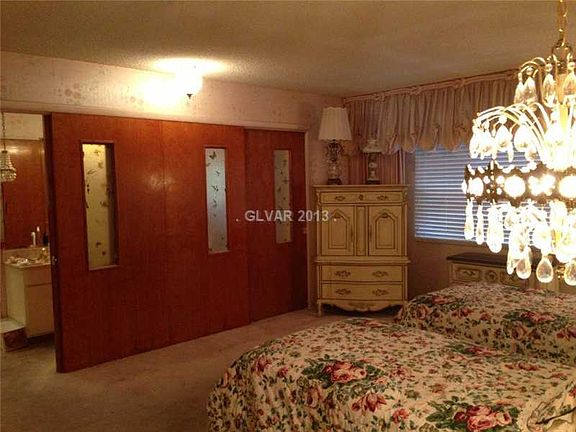 3rd image of 2912 Mason Ave