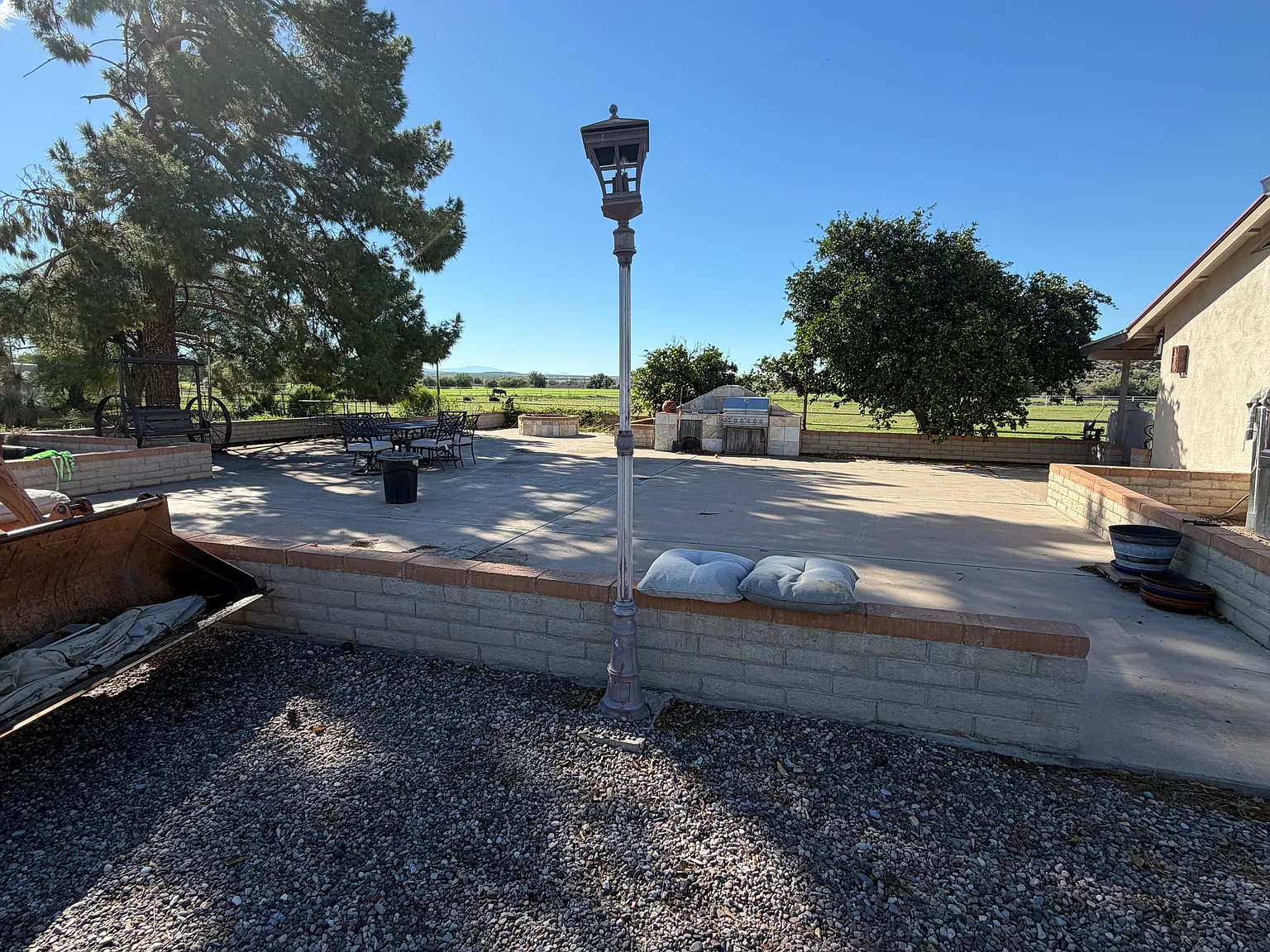 2 bed, 875 sqft, $1,300 — Photo 3