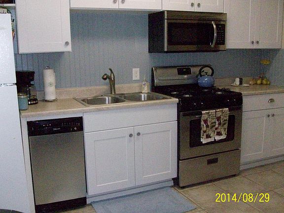 3rd image of 10422 W Oakmont Dr
