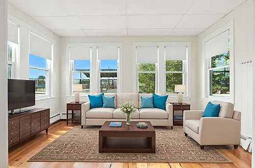 547 Broadway Photo 1