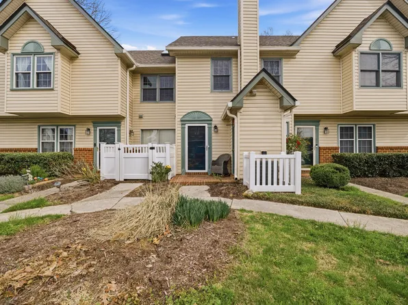 6 Tamarisk Quayunit #G, Hampton, VA 23666