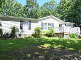 110 Painted Fox Trl, Mount Airy, NC 27030