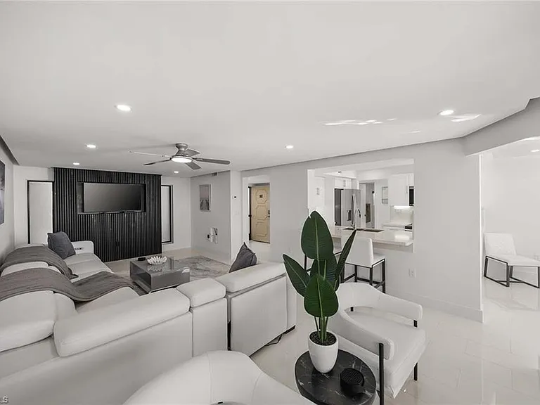 10475 Gulf Shore Dr #162 — Photo 5