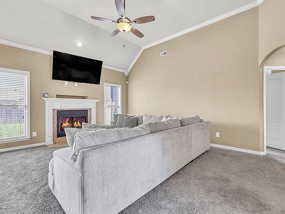 5th image of 2428 Senseney Dr
