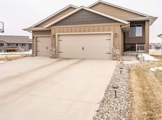 4215 S Klein Ave, Sioux Falls, SD 57106