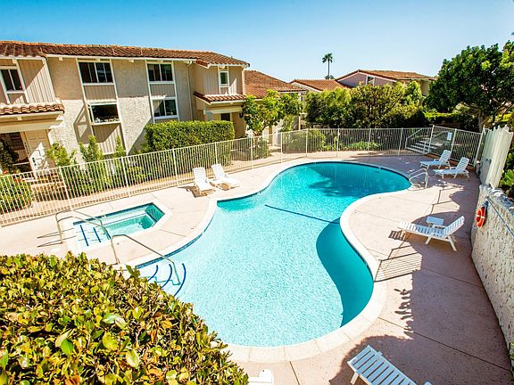 5th image of 28354 1/2 Rey De Copas Ln
