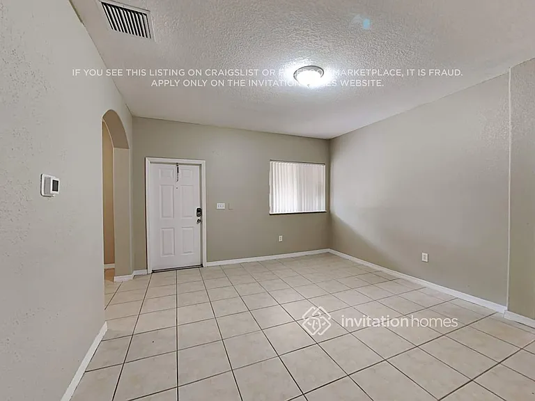 13143 SW 256th St — Photo 3