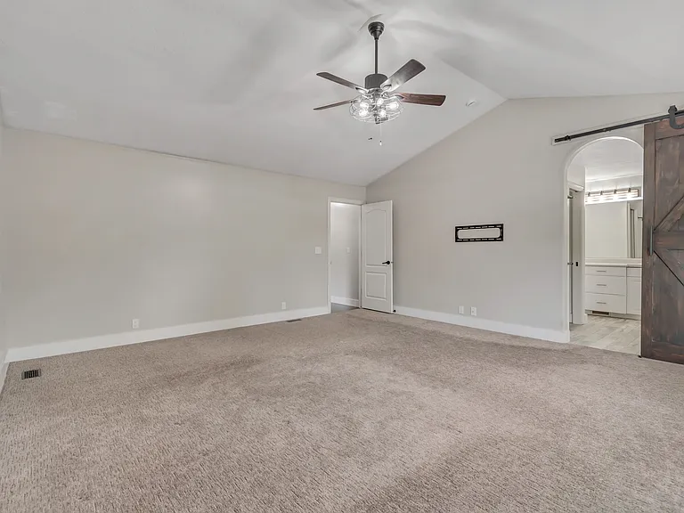 2154 E Wasatch Blvd — Photo 53