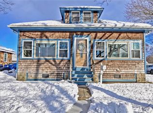 34 Charlotte St, Riverside, RI 02915