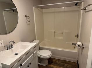 49 E Main St APT 7, Saint Anthony, ID 83445