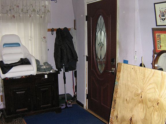 2nd image of 8285 Donna Lou Dr