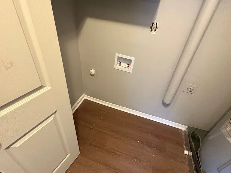 1841 S Perkins Rd — Photo 10