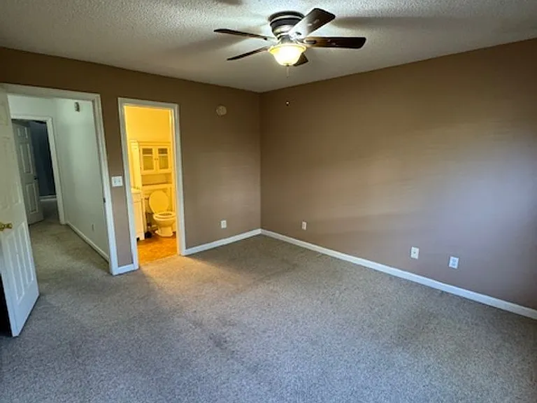 121 Bilco St #4 — Photo 15