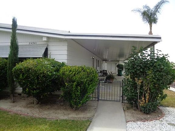5th image of 24941 Rosebrugh Ln