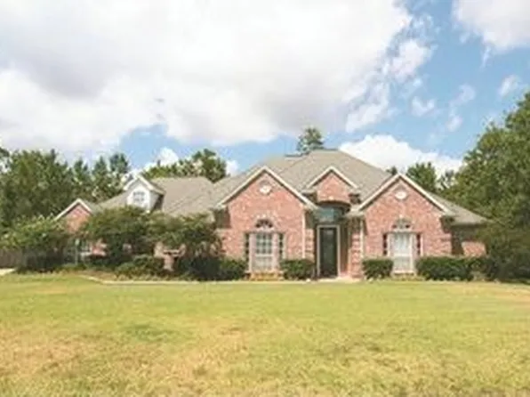 7774 Rosewood Dr, Lumberton, TX 77657