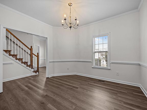 5th image of 1305 Tawny View Ln