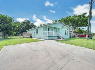1303 N 15th St, Fort Pierce, FL 34950