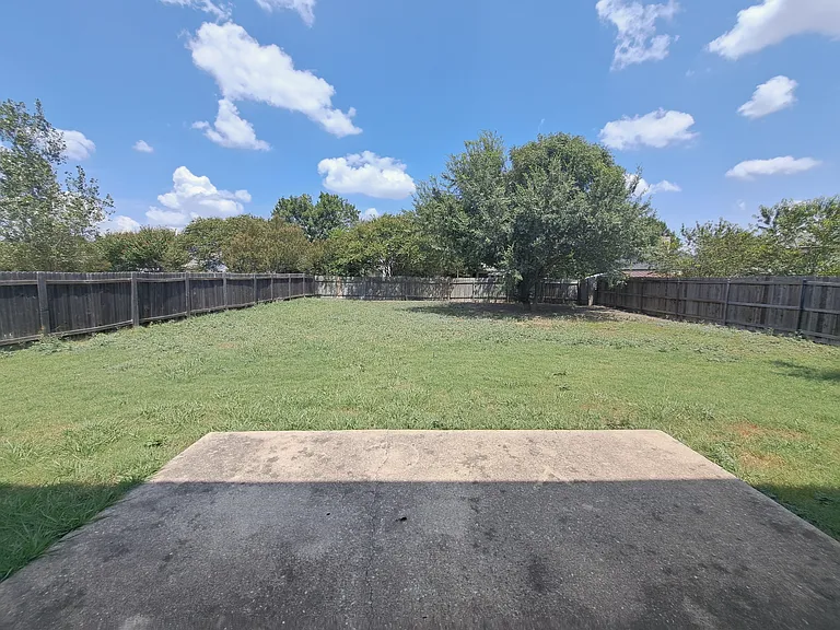 105 Twilight Way — Photo 16