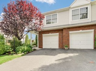 41 Brae Loch Dr, Boonton Twp, NJ 07005