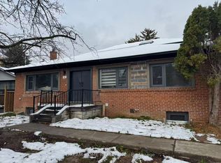 50 Emmeline Cres #BASEMENT, Toronto, ON M1S 1L2