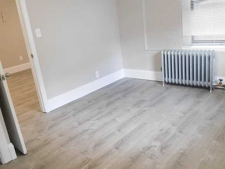 50 Park Vale Ave — Photo 47