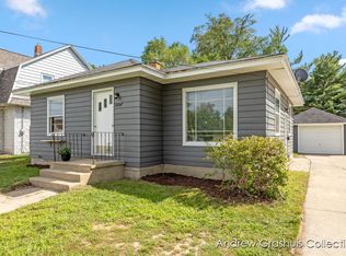 1308 Leonard St NE, Grand Rapids, MI 49505